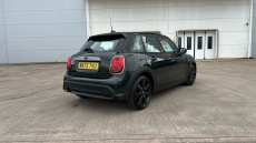 MINI Hatchback 1.5 Cooper Resolute Edition Premium 5dr Auto Petrol Hatchback